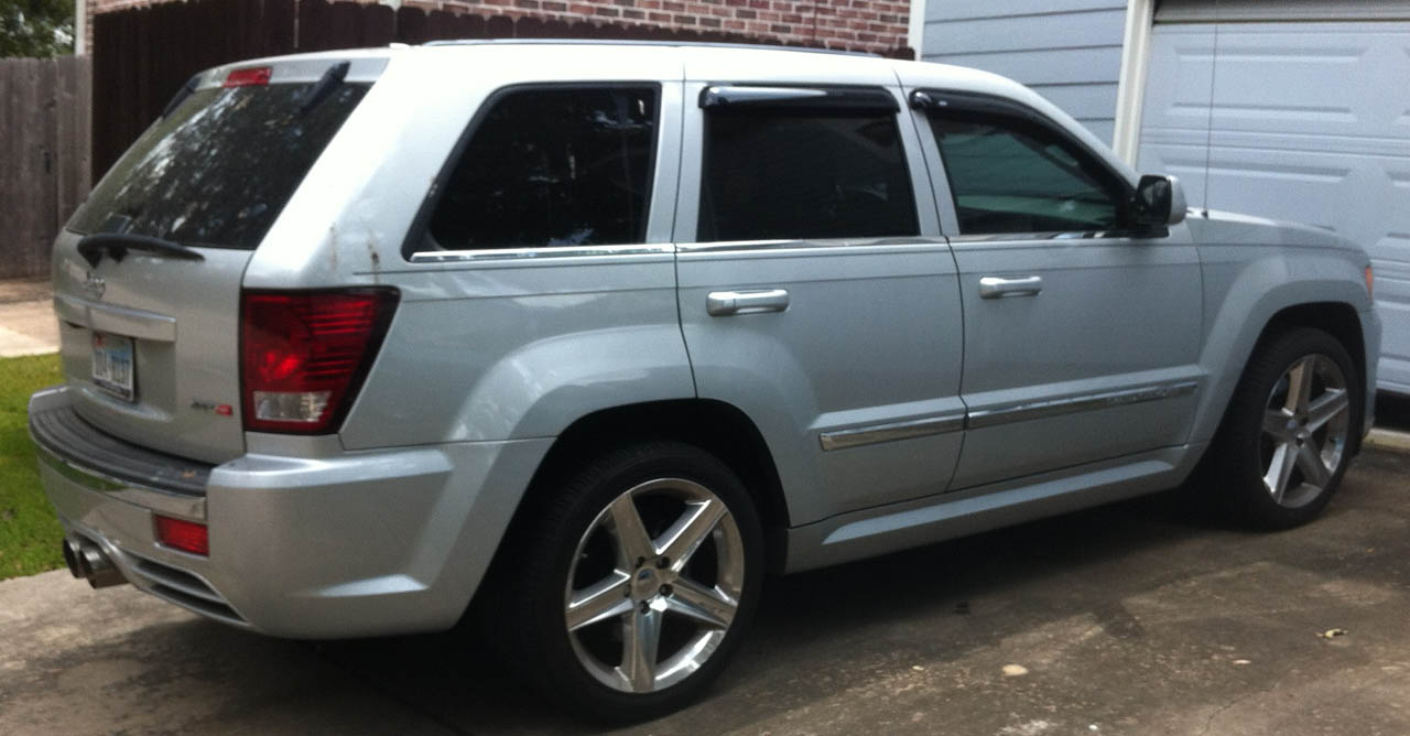 2008 Silver Jeep Grand Cherokee SRT8 picture, mods, upgrades